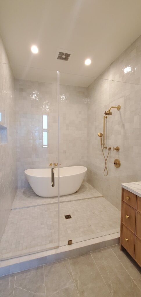 Tile & Grout Cleaning in Huntington Beach, CA. Request for a free quote!